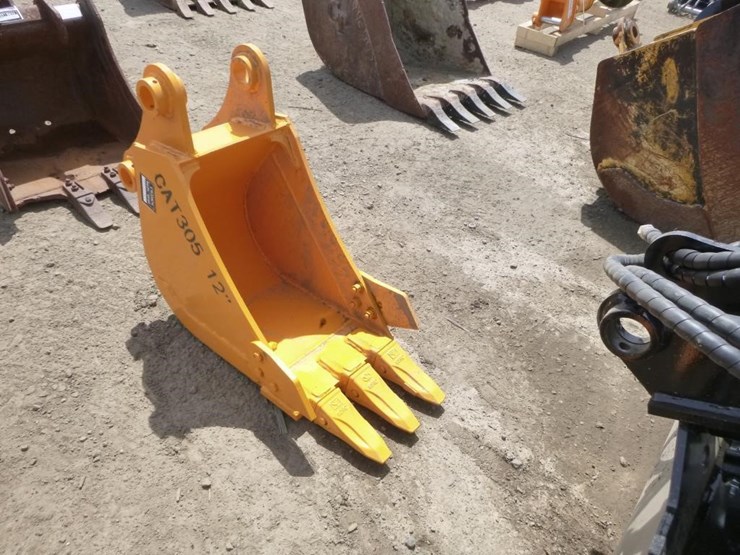 caterpillar-305-image-2