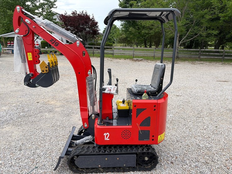 #154-•-unused-2026-zjg-zj-12-mini-excavator-image-5