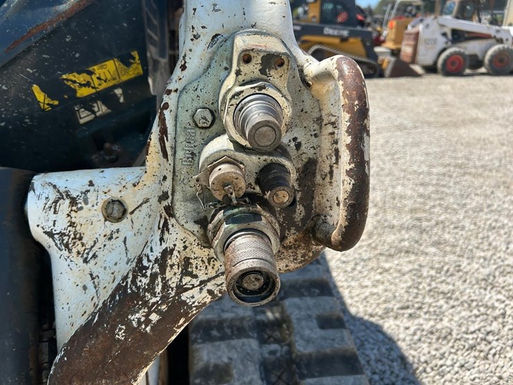 2021-bobcat-t62-image-11