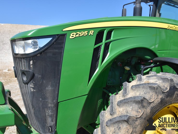 2018-john-deere-8295r-image-14