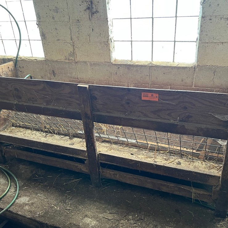 #9620 • 8' Sheep Feeder