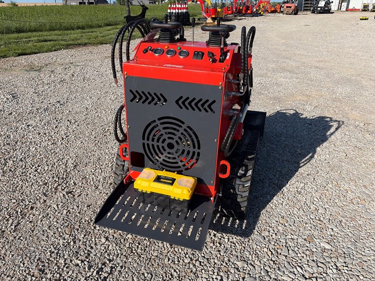 #208-•-unused-2026-zjg-zj-380-mini-skid-steer-loader-image-4