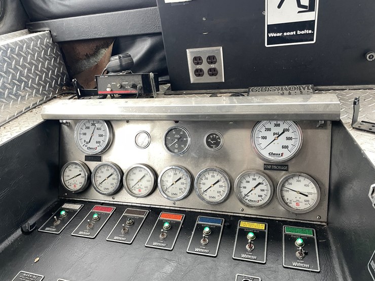 1991-peterbilt-377-image-36