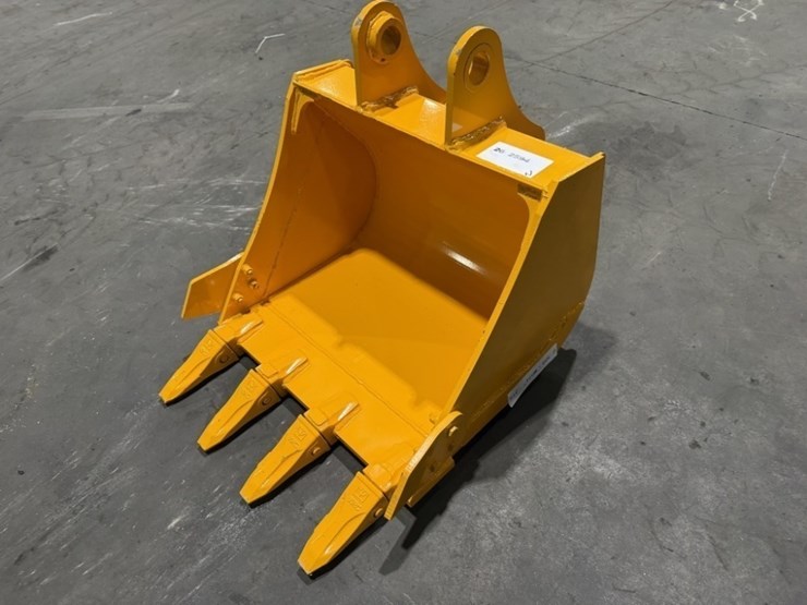 2026-caterpillar-305-image-1