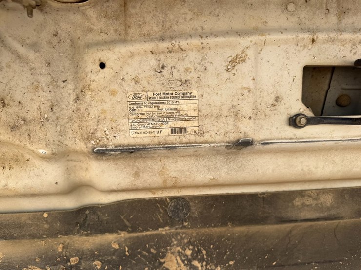 2010-ford-f150-image-45