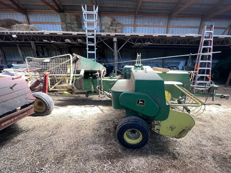john-deere-336-image-7