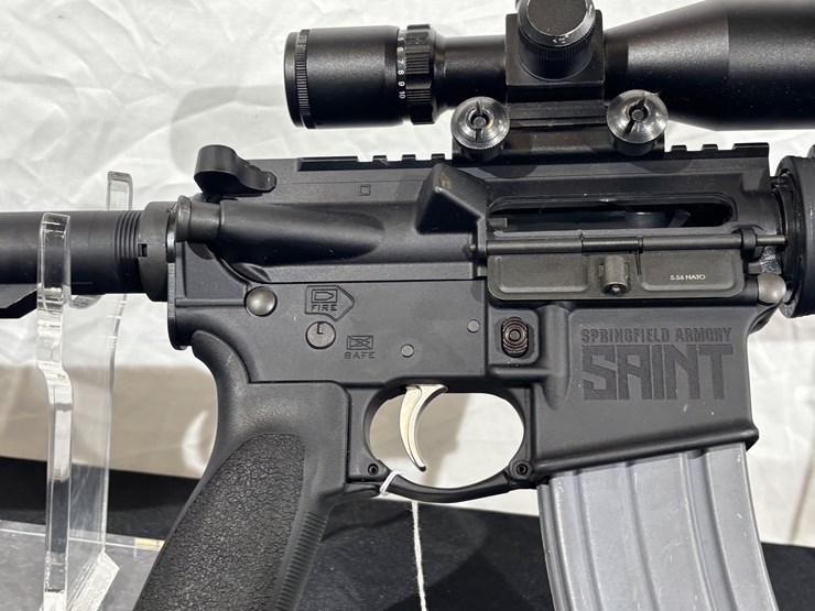#135-•-springfield-armory-saint-5.56-ar-15-image-15