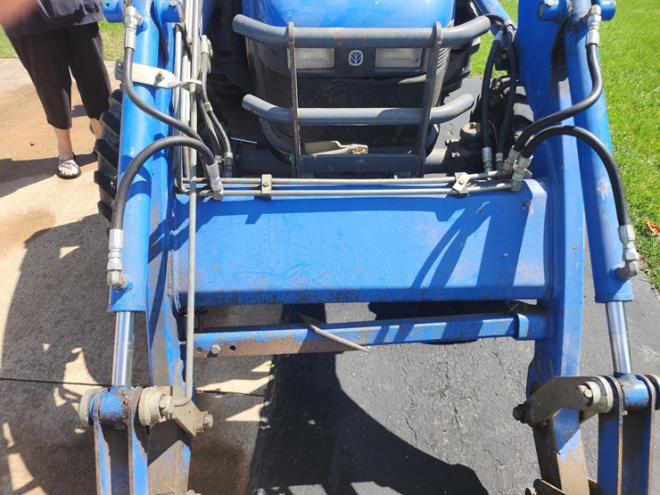 new-holland-35-image-20