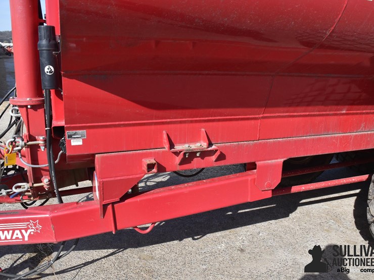 jamesway-auto-trac-5600-t/a-pull-type-manure-spreader-image-13