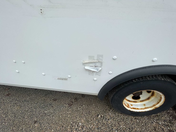 2016-ford-e450-image-24