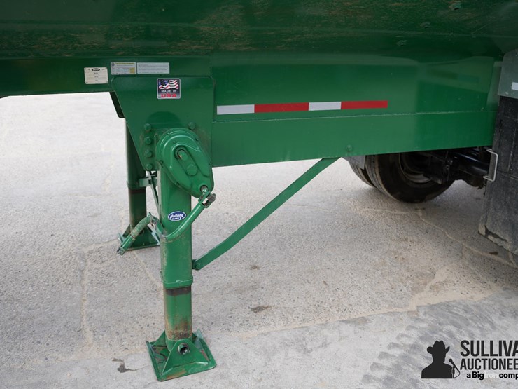 2024-diller-st-6500-27'-t/a-manure-tanker-image-11
