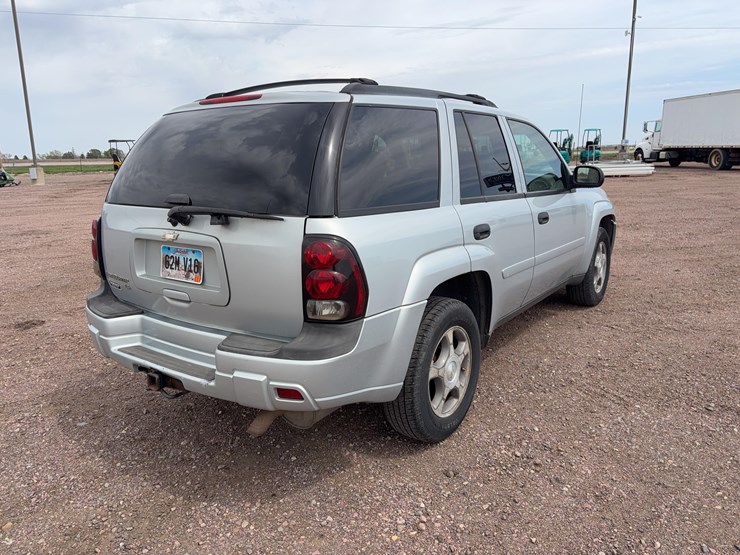 2007-chevrolet-trailblazer-image-4