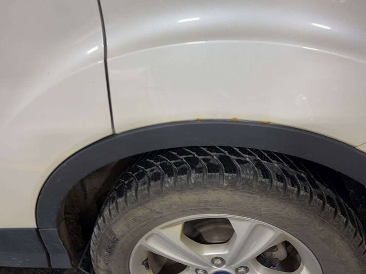 2014-ford-escape-se-image-25