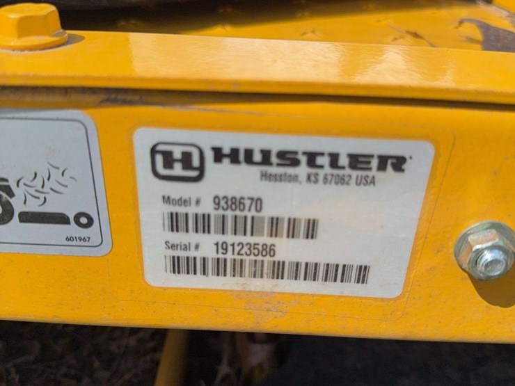 hustler-mower-model-number-938670-serial-number-19123586---48”-deck-image-4
