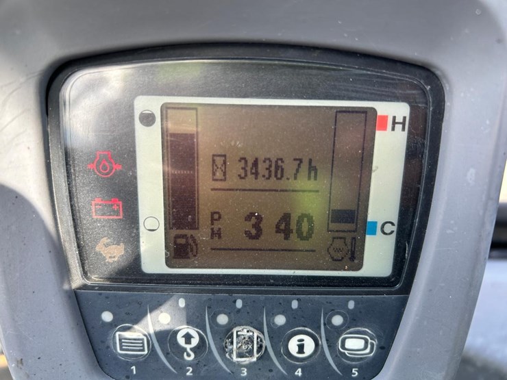 2018-kubota-kx040-4-image-20