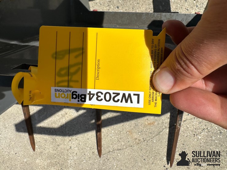 2022-berlon-bscwl-bale-fork-wheel-loader-attachment-image-11