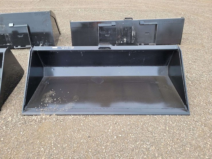 78-in.-bucket-with-single-blade-image-1