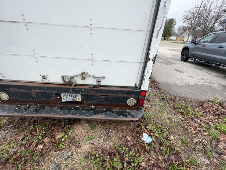 2016-ford-e450-image-36