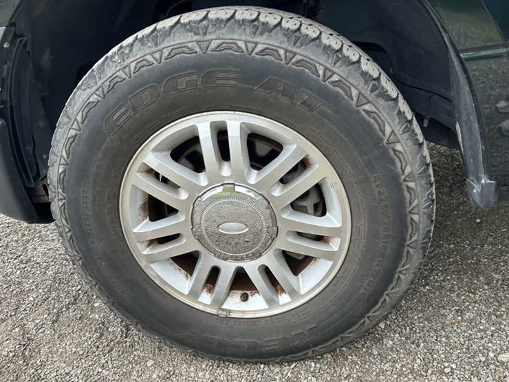 2015-ford-f150-image-12