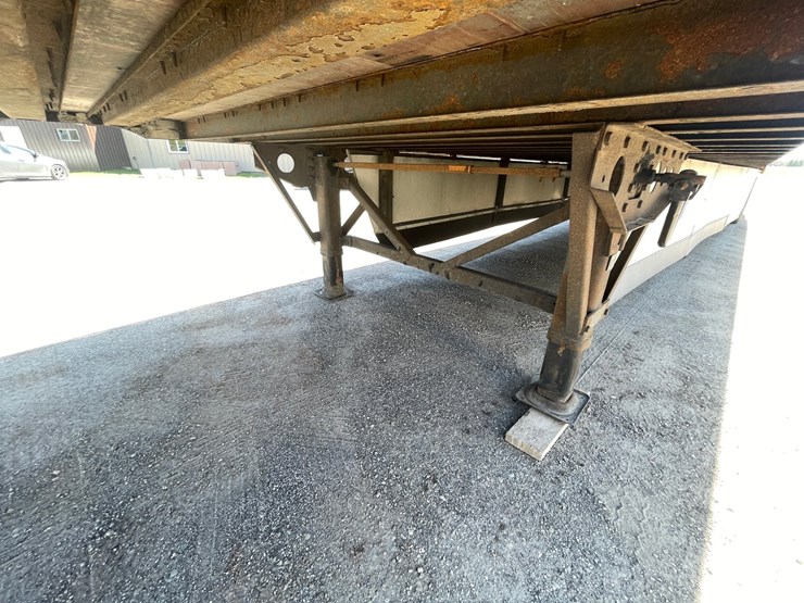 #310-•-2014-wabash-semi-trailer-(title-in-delay)-(denmark,-wi)-image-9