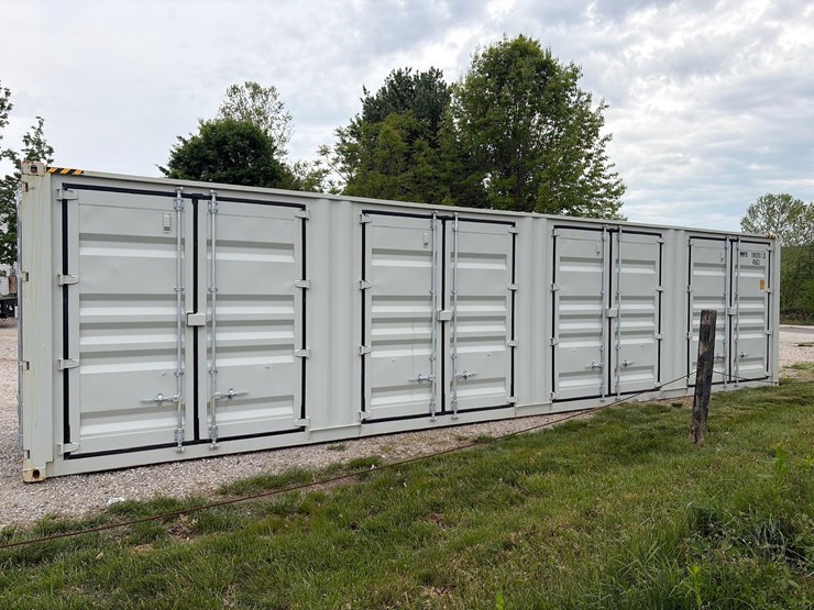 #102-•-40’-5-door-shipping-container-image-1