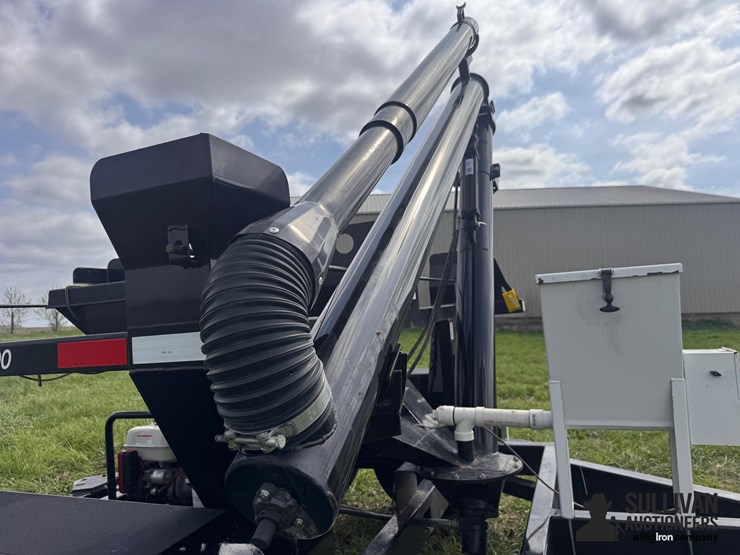 hitchdoc-hsc2000-2-box-t/a-seed-tender-image-16
