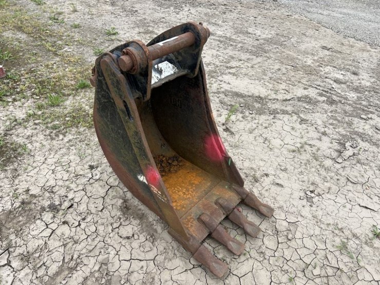 caterpillar-18-image-2