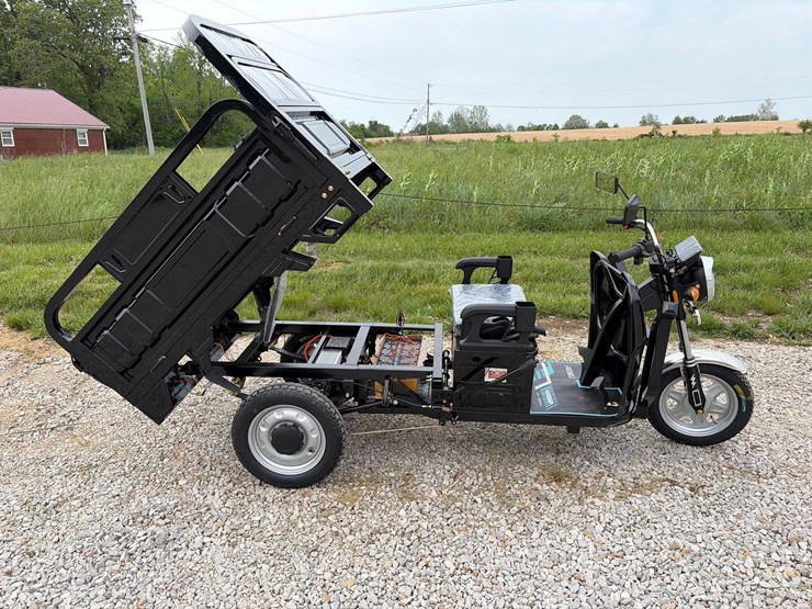 #308-•-unused-2026-iret13-electric-tricycle-image-6