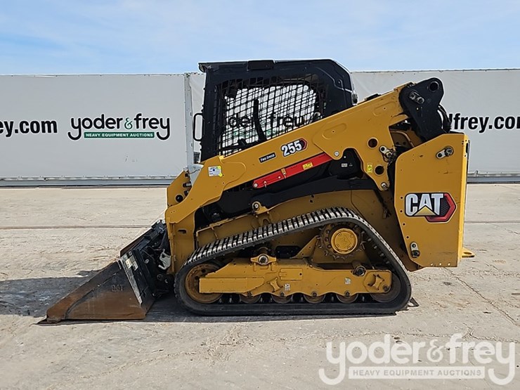 caterpillar-255-image-3