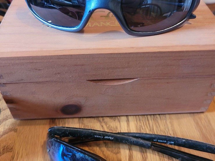 collection-of-assorted-eyewear-and-sunglasses-with-wooden-storage-box-image-4