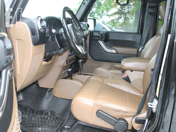 2011-jeep-wrangler-image-10