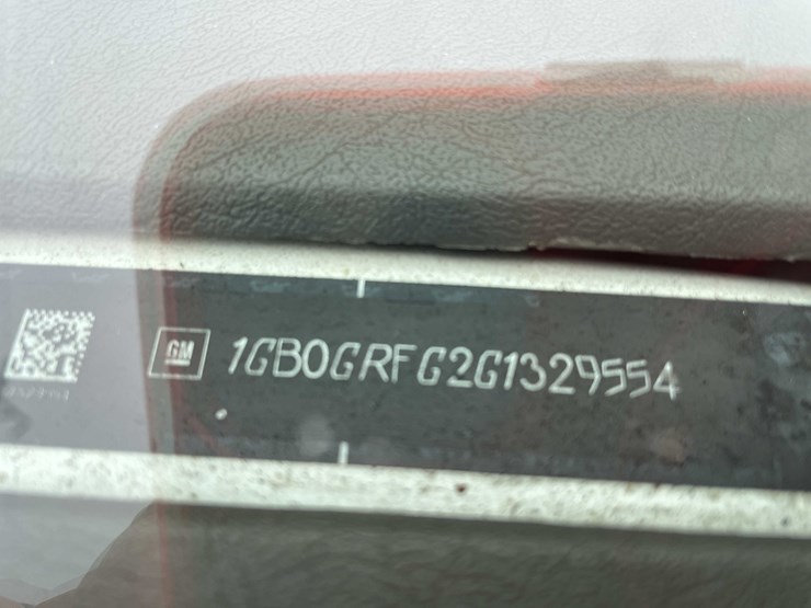 2016-chevrolet-3500-image-55
