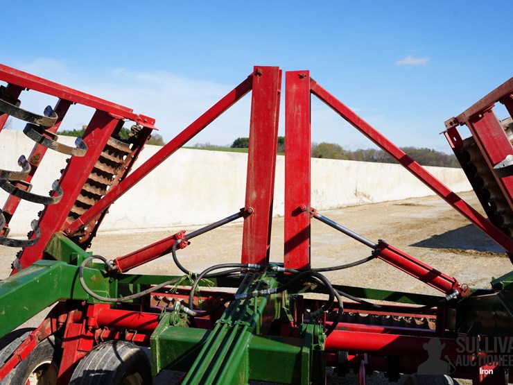 brillion-20'-cultimulcher-image-16