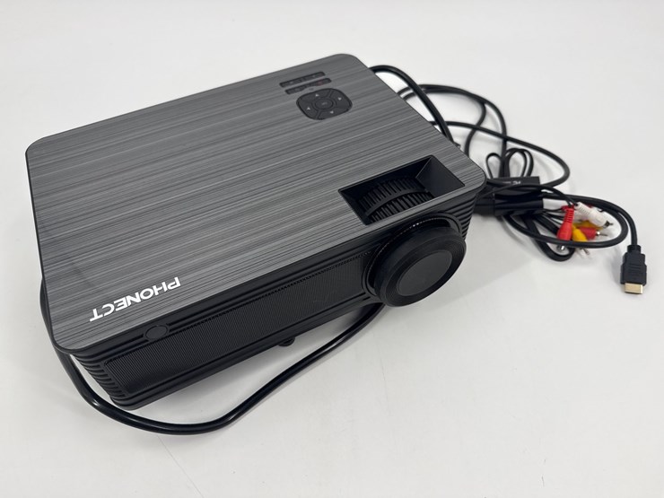 #114-•-phonect-m5-led-projector-image-2