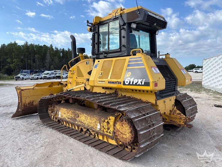 2017-komatsu-d61pxi-24-image-4