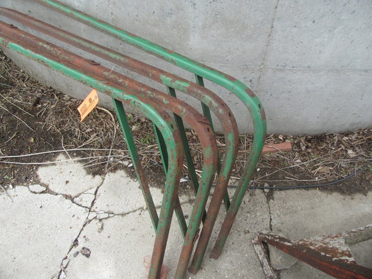 #9593-•-(4)-chopper-box-roof-supports-image-2