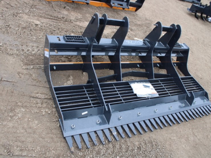 #8076-•-skid-steer-land-leveler-image-3