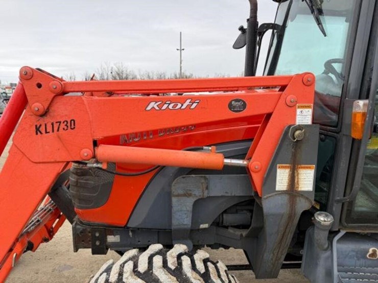 2007-kioti-dk65s-image-41