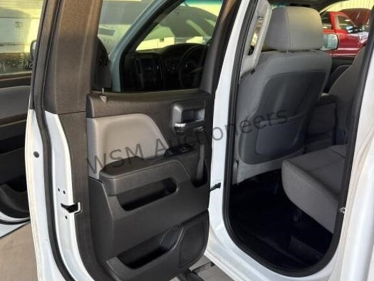 2014-chevrolet-silverado-1500-image-26