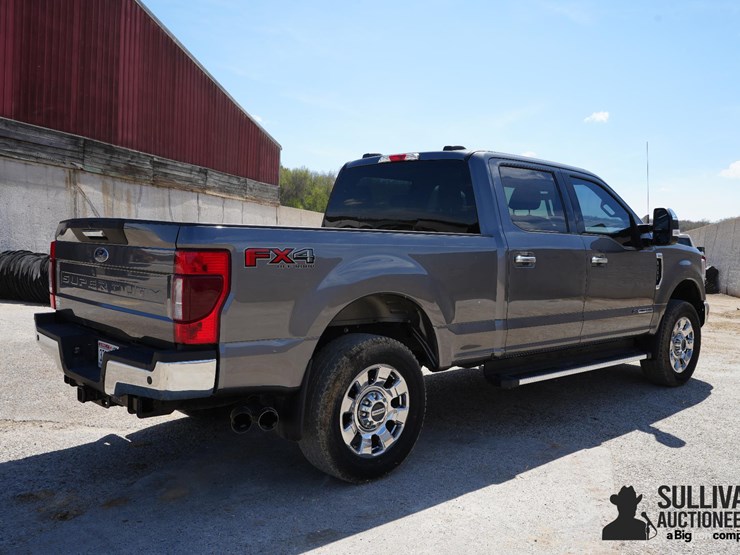 2021-ford-f250-xlt-image-5