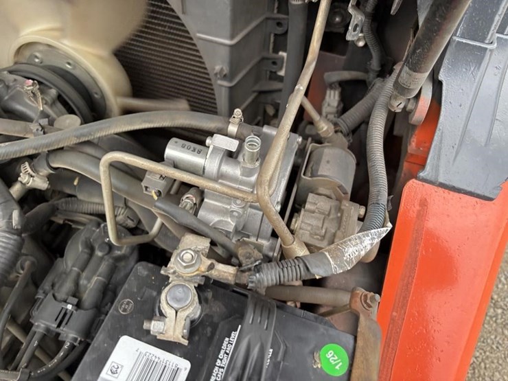 2017-toyota-8fgu25-image-28