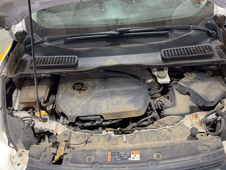 2014-ford-escape-se-image-17