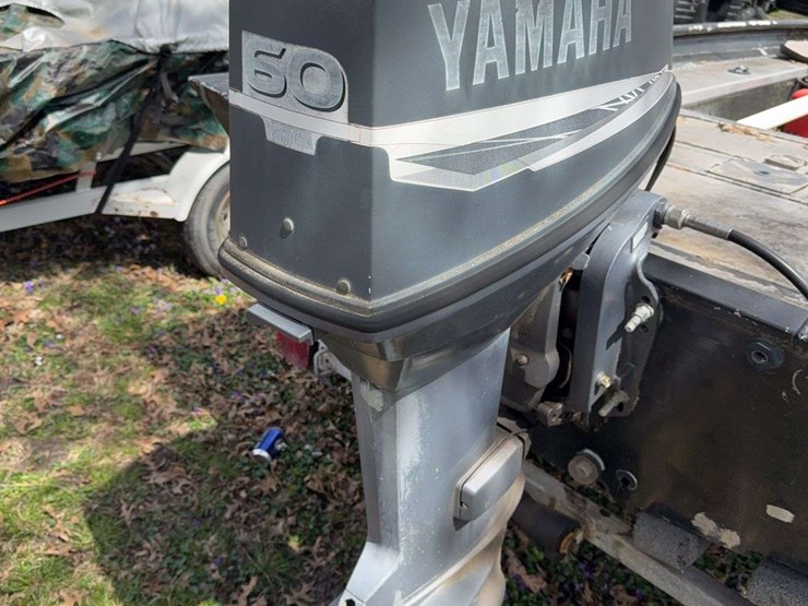 2001-xpress-16ft-boat-image-6