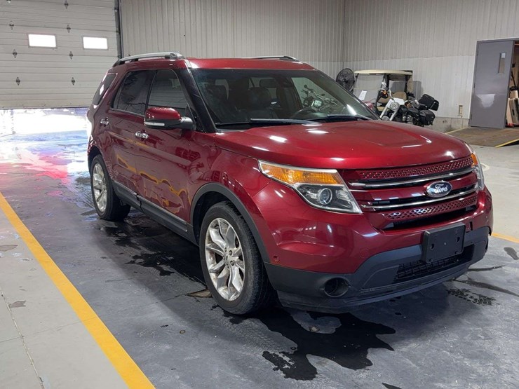 2015-ford-explorer-limited-image-7