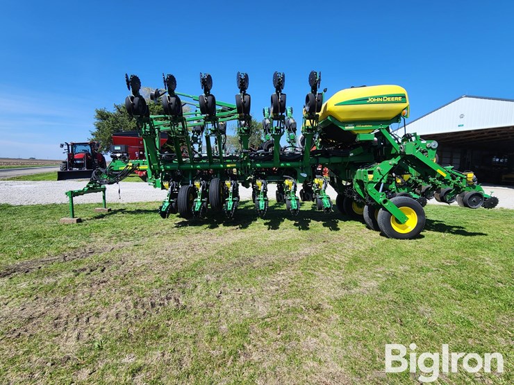 2004-john-deere-1790-ccs-image-8