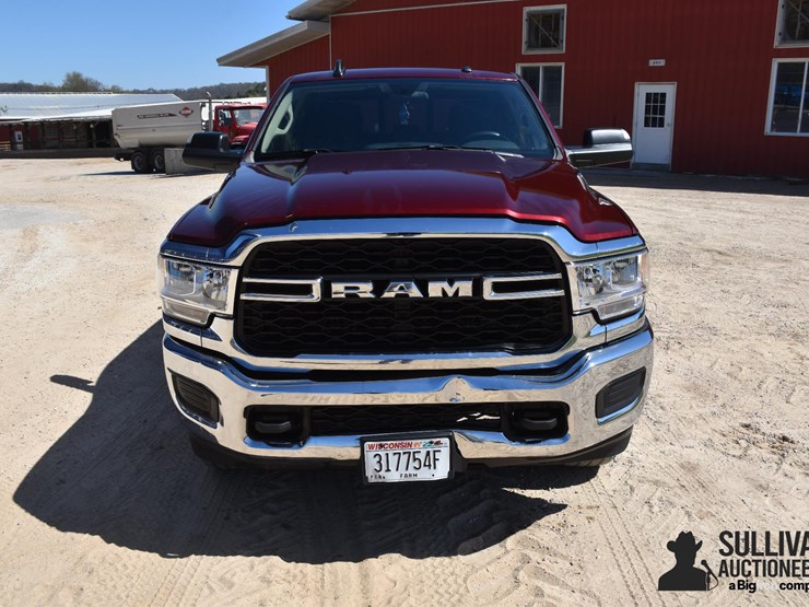 2019-ram-2500-hd-image-2