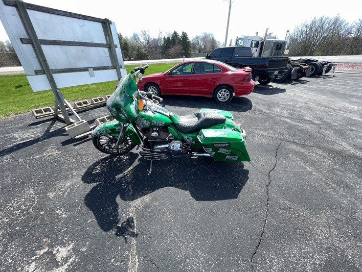 #500-•-2012-harley-davidson-street-glide-103-motorcycle-(has-wi-title)-(denmark,-wi)-image-8