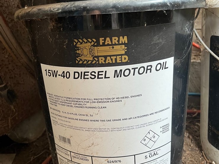#9628-•-(3)-5-gallon-pails-of-15w-40-image-4