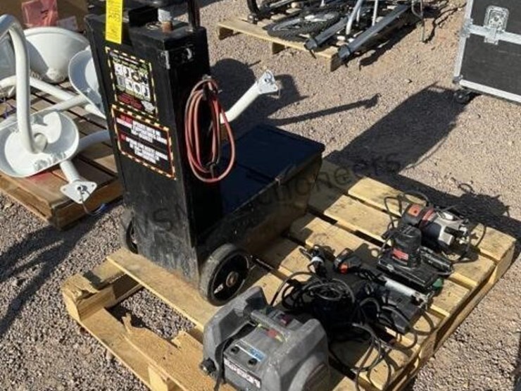 pallet-of-misc-image-1