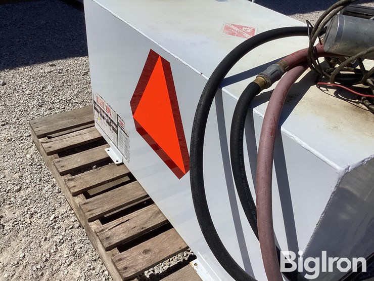 delta-100-gal-portable-fuel-tank-w/-pump-image-13